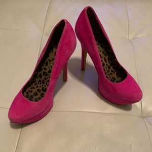 Jessica Simpson ‘Waleo’ pink platform heels. Sz 10